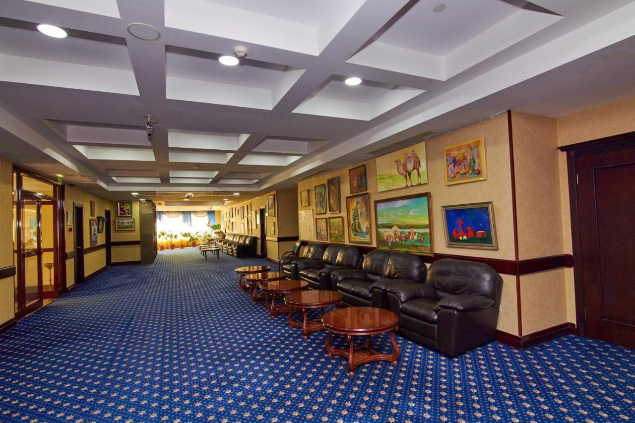 Grand Hotel Victory Aktau  Exterior foto Interior of the hotel